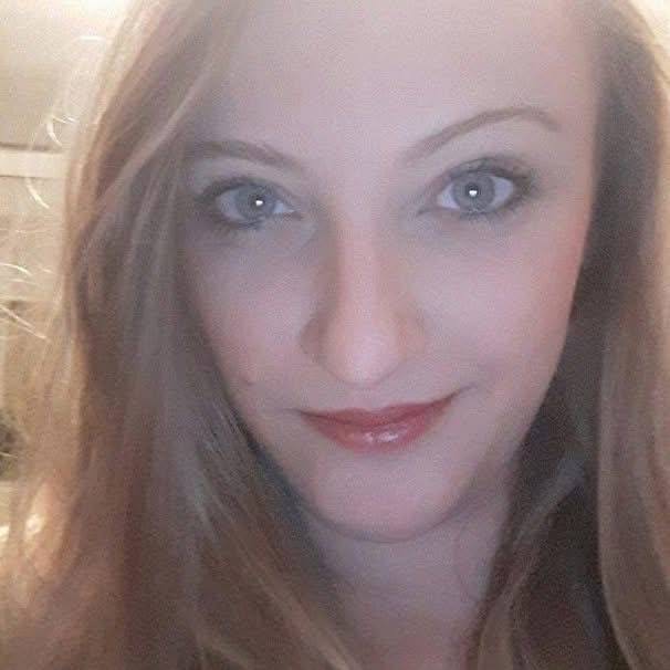 Reference na kurz angličtiny jazykové školy Top English, lektorky Ivany Bártkové. Anežka Grygarová říká: Kurz TOP English, to je skvělé prostředí, parádní přístup, vše skvěle vysvětleno (opakovaně a s nekonečnou trpělivostí), kurz doporučuji, díky!